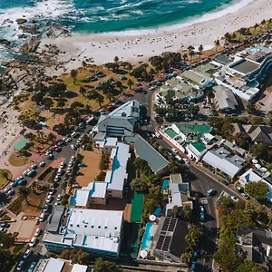 Appart hôtel Camps Bay Village - And
